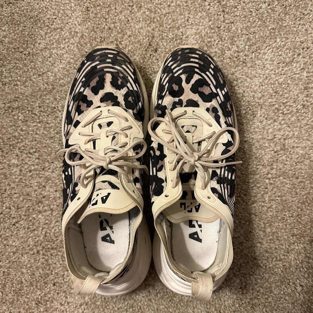 APL Running Shoes